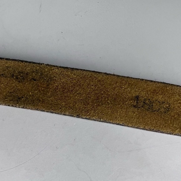 Vintage Tooled Southwest Leather Belt Brass Buckle - Picture 10 of 11